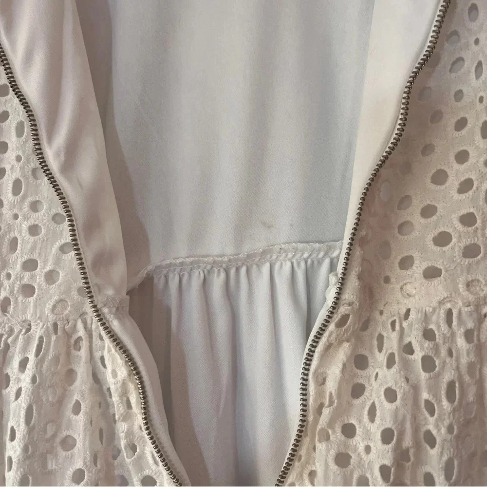 One Clothing Los Angeles White Sleeveless Eyelet Dress Exposed Zipper Juniors M - Picture 2 of 7